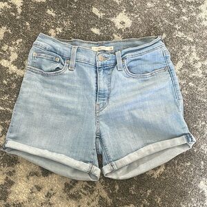 Levi Shorts